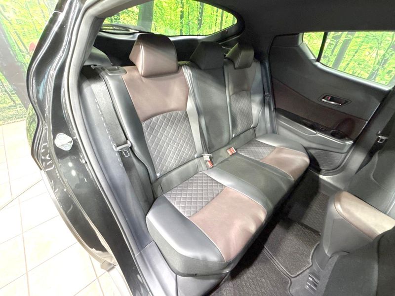 2018 Toyota C-HR DAA-ZYX10 (UW-6a9f7f8df3676)[6]