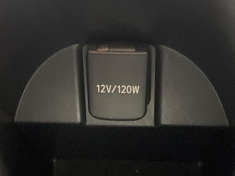 2019 Toyota C-HR DAA-ZYX10 (UW-6a9f7f8f2627d)[8]