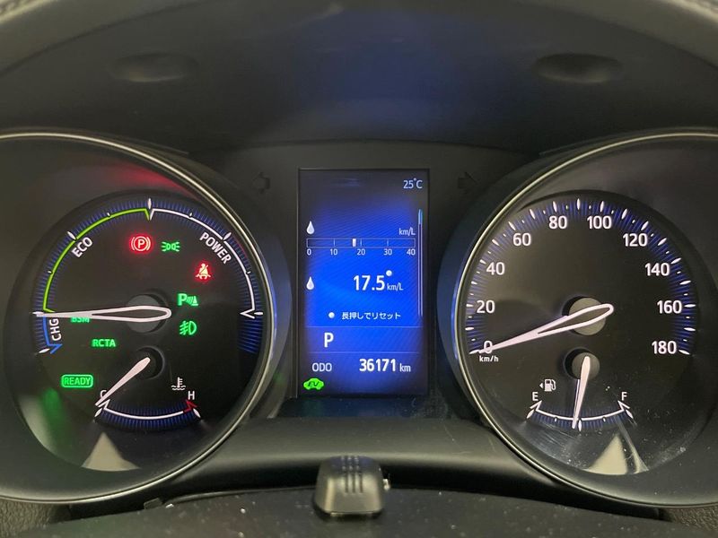 2019 Toyota C-HR DAA-ZYX10 (UW-6a9f7f8f2627d)[12]