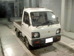 1992 Mitsubishi Minicab Truck V-U42T