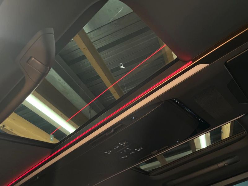 2025 Toyota Alphard Hybrid 6AA-AAHH40W (UW-6aa0cc94c4470)[9]
