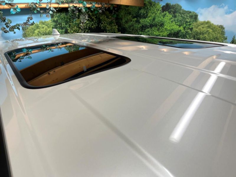 2025 Toyota Alphard Hybrid 6AA-AAHH40W (UW-6aa0cc94c4470)[6]