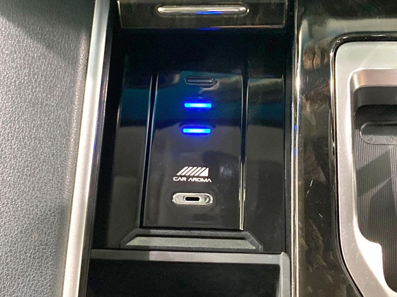 2017 Toyota Vellfire DBA-AGH30W (UW-6aa0cca9b2459)[22]