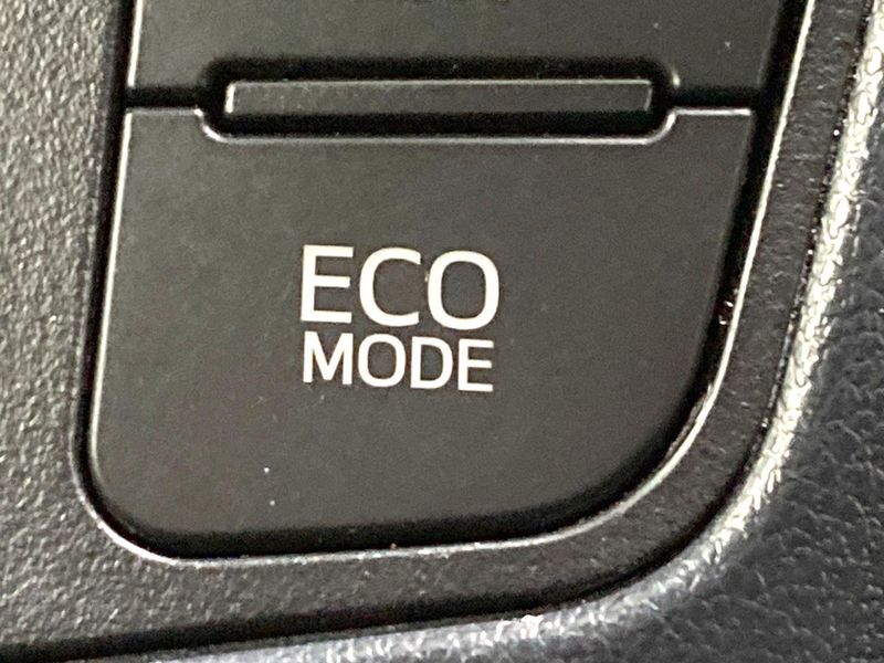 2017 Toyota Vellfire DBA-AGH30W (UW-6aa0cca9b2459)[21]