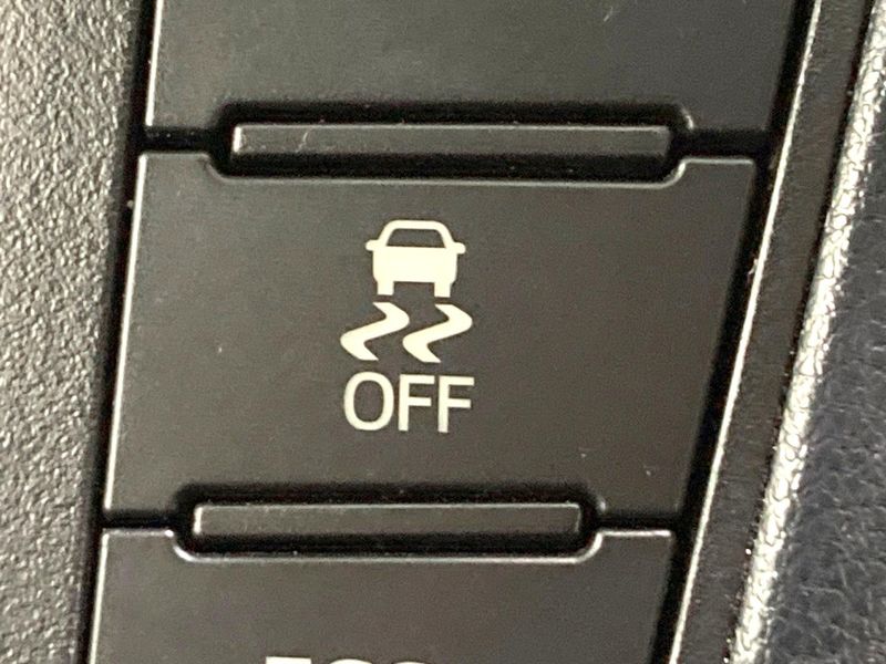 2017 Toyota Vellfire DBA-AGH30W (UW-6aa0cca9b2459)[20]