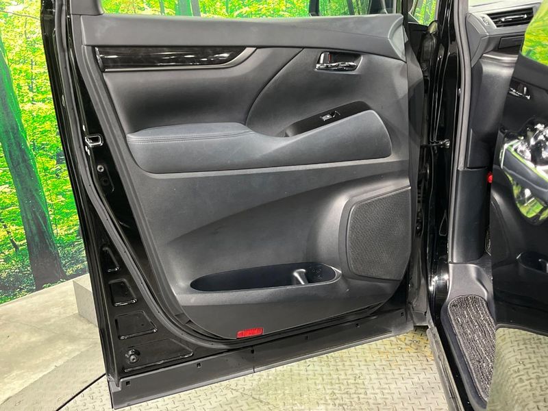 2020 Toyota Alphard 3BA-AGH30W (UW-6aa0ccb33b9f1)[4]