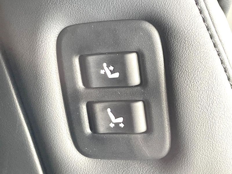 2023 Toyota Alphard 3BA-AGH30W (UW-6aa0ccbb25f5a)[23]