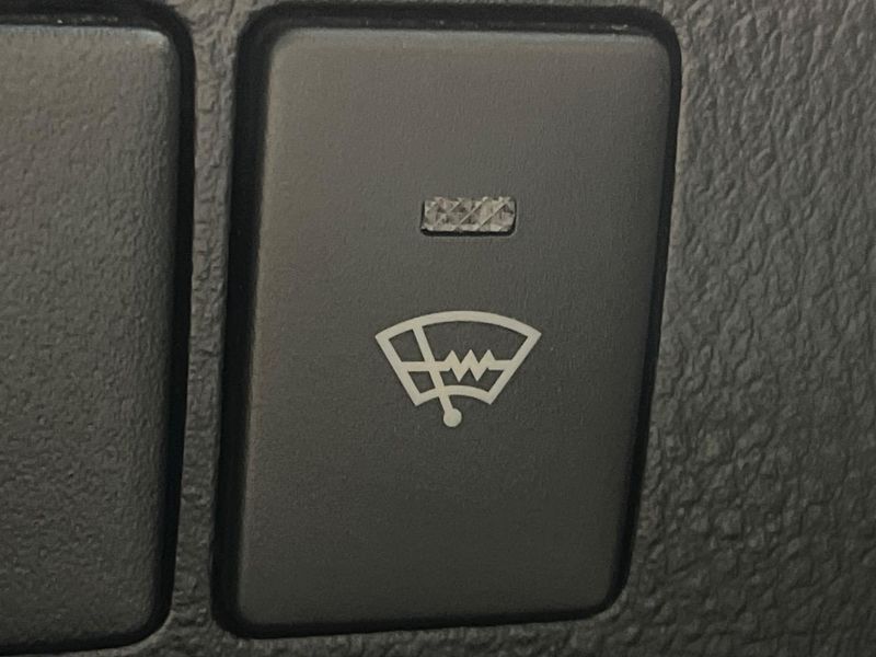 2016 Toyota Vellfire DBA-AGH35W (UW-6aa0ccbf018af)[27]