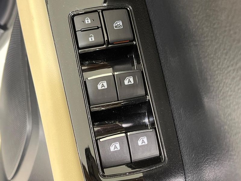 2016 Toyota Vellfire DBA-AGH35W (UW-6aa0ccbf018af)[14]