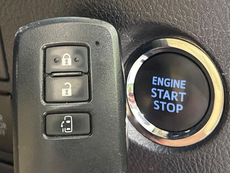 2016 Toyota Vellfire DBA-AGH35W (UW-6aa0ccbf018af)[4]