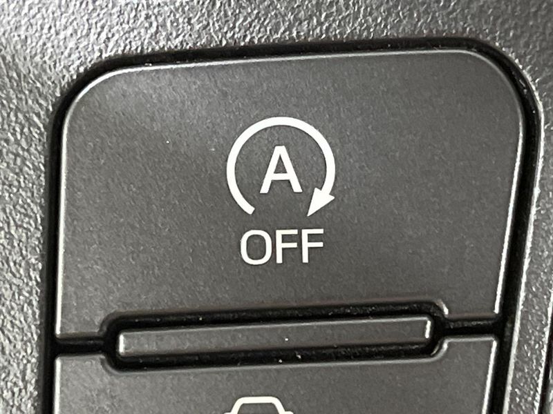 2016 Toyota Vellfire DBA-AGH35W (UW-6aa0ccbf018af)[29]