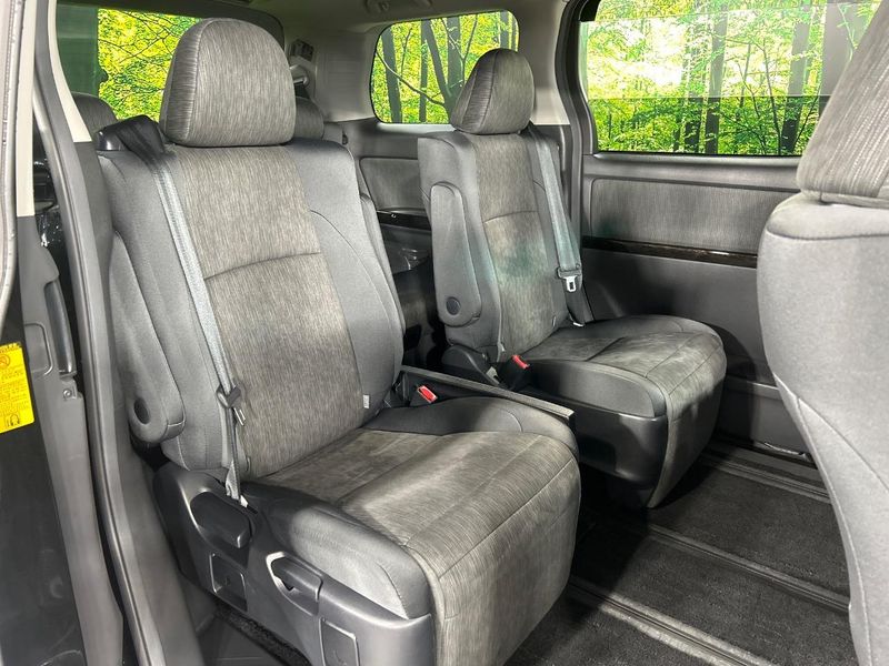 2014 Toyota Vellfire Hybrid DAA-ATH20W (UW-6aa0ccd45ce0e)[22]