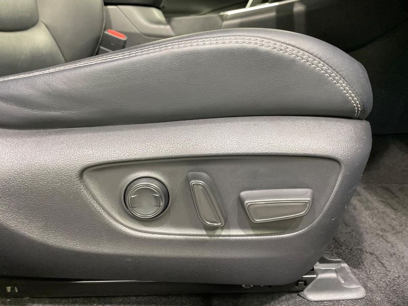 2019 Toyota RAV4 6AA-AXAH54 (UW-6aa0ccda806f2)[23]