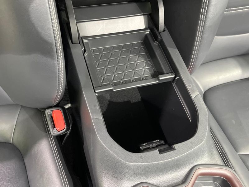 2019 Toyota RAV4 6AA-AXAH54 (UW-6aa0ccdca811f)[27]