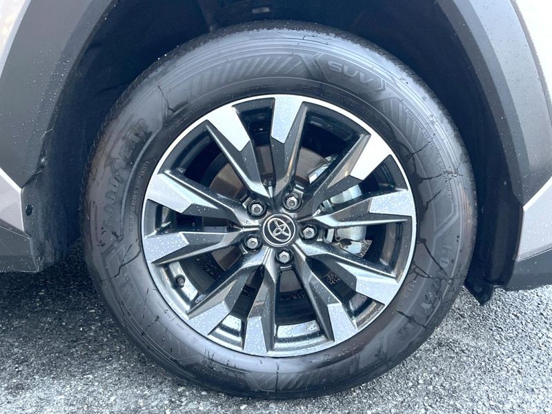 2026 Toyota RAV4 6AA-AXAN64 (UW-6aa0cce1f2311)[27]