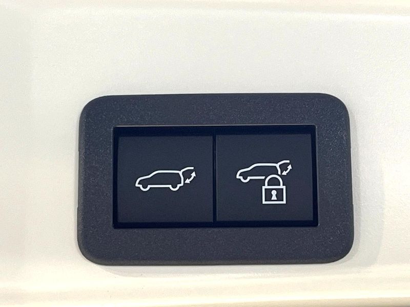 2026 Toyota RAV4 6AA-AXAN64 (UW-6aa0cce398149)[14]