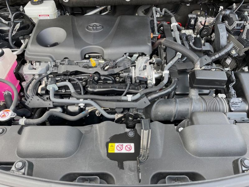 2021 Toyota Harrier Hybrid 6AA-AXUH80 (UW-6aa0cce7d017b)[6]
