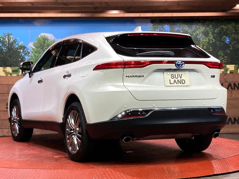 2021 Toyota Harrier Hybrid 6AA-AXUH80 (UW-6aa0cce8bdbe4)[21]