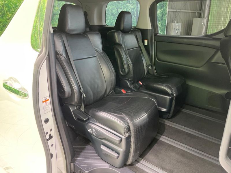 2018 Toyota Vellfire Hybrid DAA-AYH30W (UW-6aa0ccf7395da)[7]