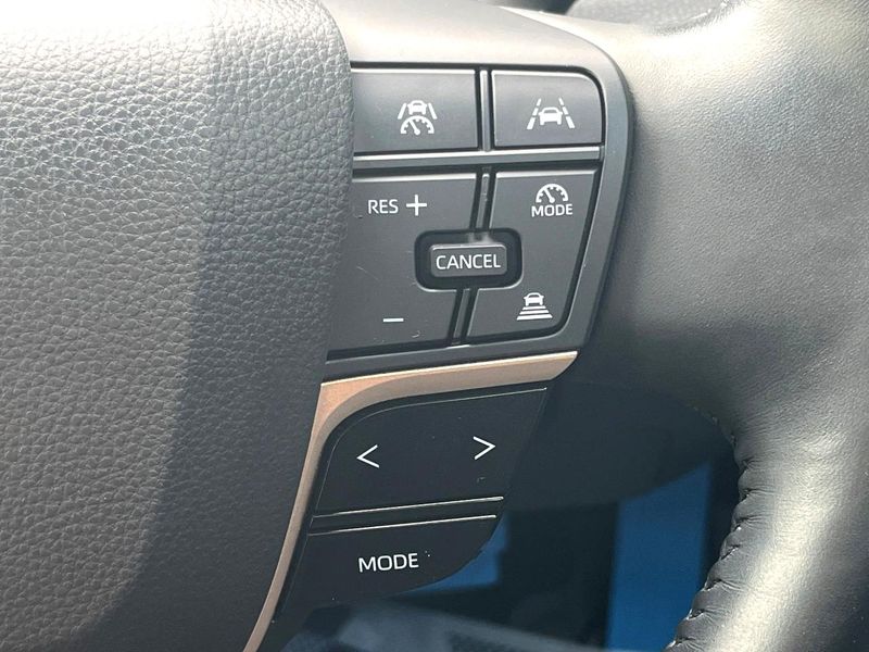 2023 Toyota Crown Crossover 6AA-AZSH35 (UW-6aa0cd01c0cd4)[23]