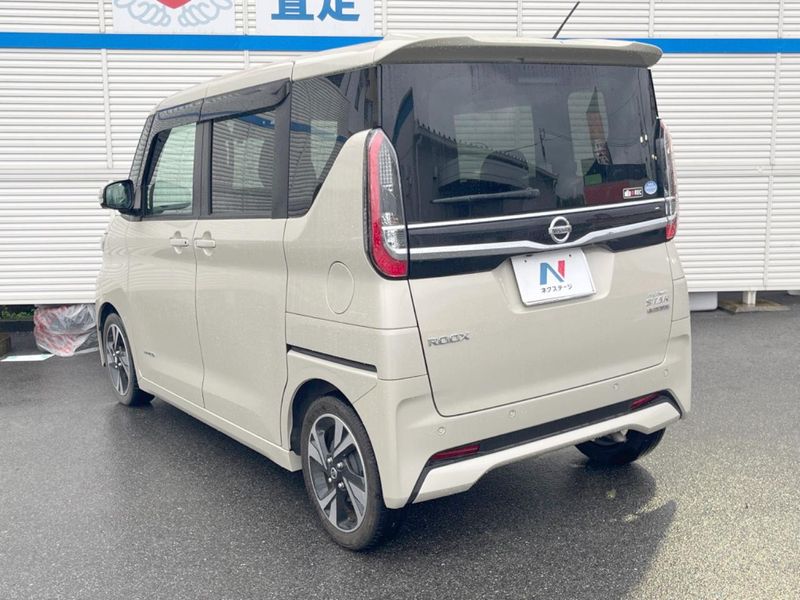 2021 Nissan Roox 4AA-B45A (UW-6aa0cd3753232)[22]
