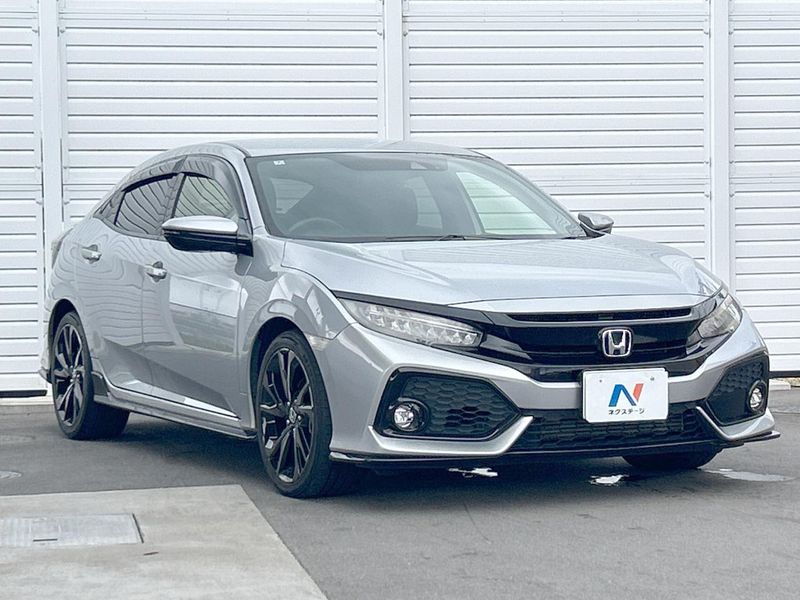 2018 Honda Civic DBA-FK7 (UW-6aa0cd7d67571)[18]