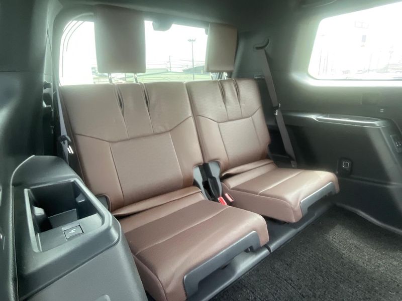2024 Toyota Land Cruiser 250 3DA-GDJ250W (UW-6aa0cd8f06986)[24]