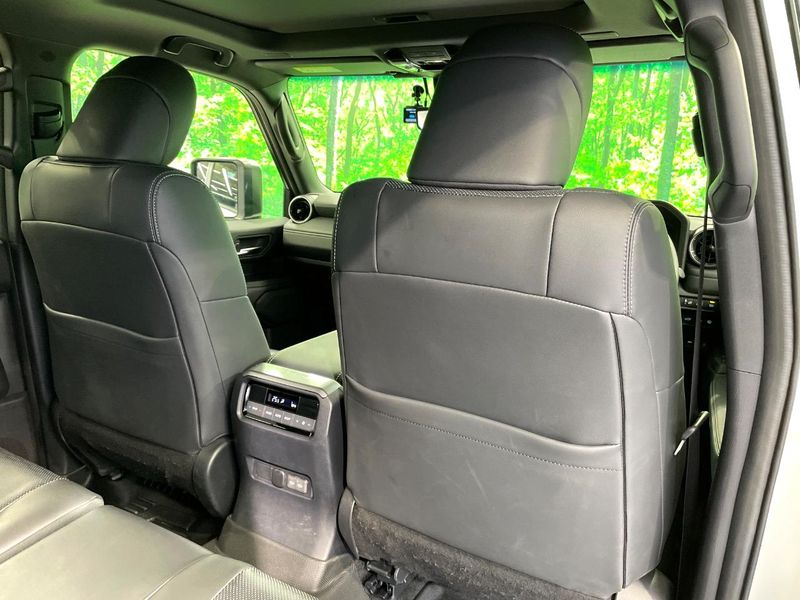 2024 Toyota Land Cruiser 250 3DA-GDJ250W (UW-6aa0cd904ad5e)[19]