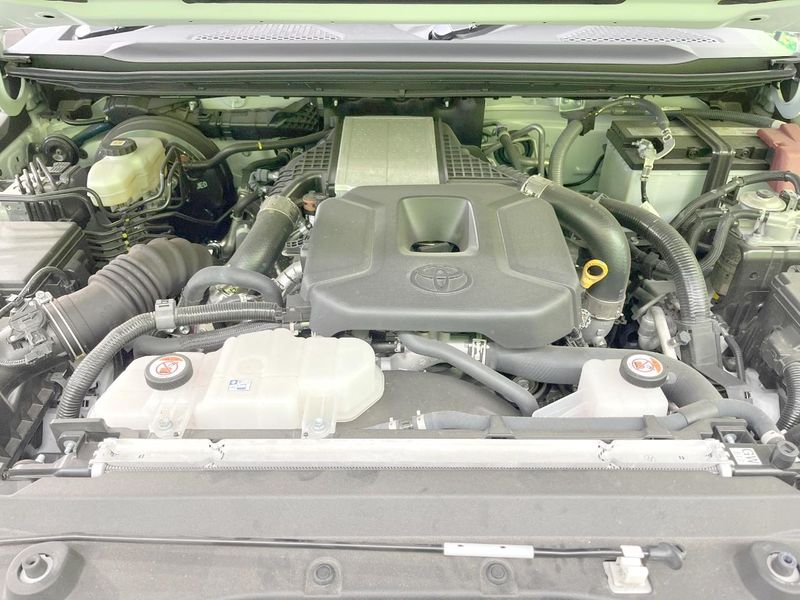 2025 Toyota Land Cruiser 250 3DA-GDJ250W (UW-6aa0cd911021e)[4]