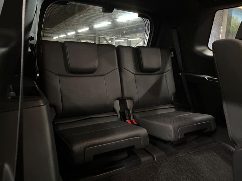 2025 Toyota Land Cruiser 250 3DA-GDJ250W (UW-6aa0cd926b39b)[15]
