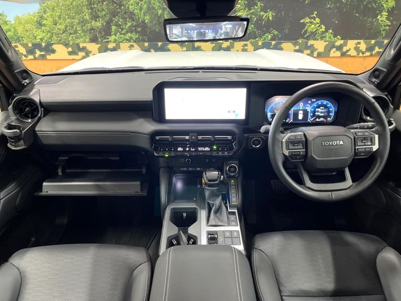 2025 Toyota Land Cruiser 250 3DA-GDJ250W (UW-6aa0cd926b39b)[17]