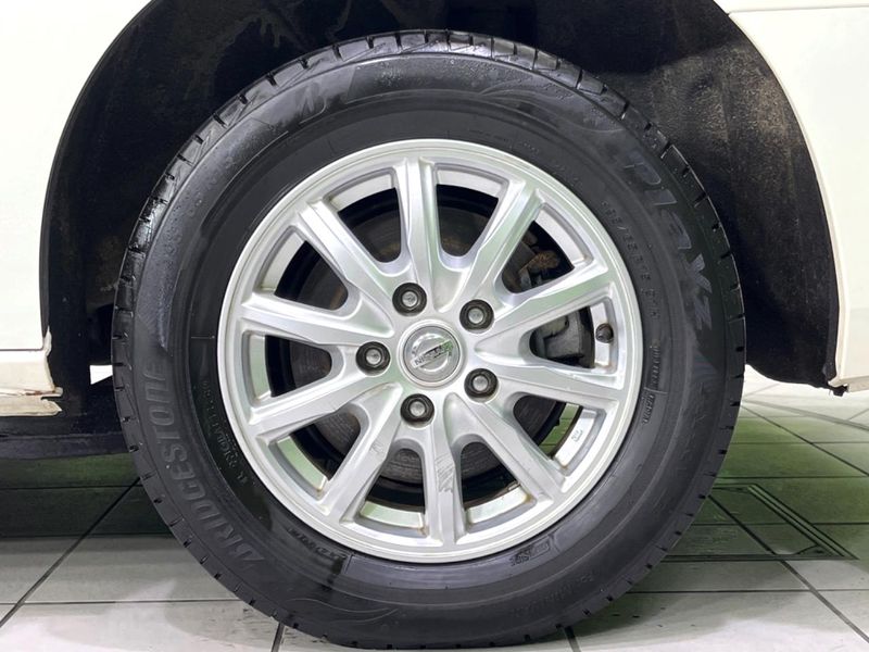 2017 Nissan Serena DAA-GNC27 (UW-6aa0cdad2f48f)[17]