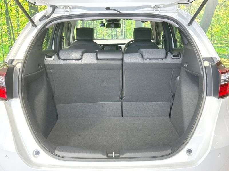 2025 Honda Fit 5BA-GS4 (UW-6aa0cdbac3c9d)[16]