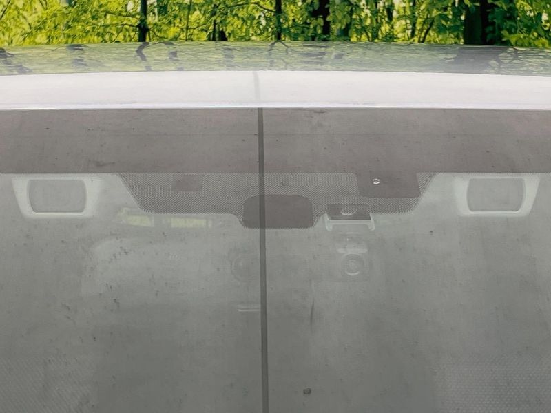 2017 Subaru XV DBA-GT7 (UW-6aa0cdc1d4484)[4]