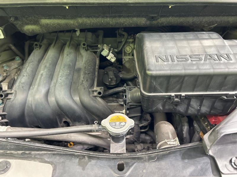 2013 Nissan Serena DAA-HC26 (UW-6aa0cdd75e7e0)[5]