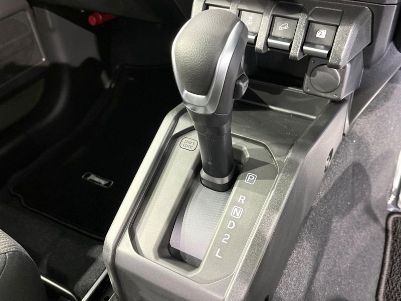 2025 Suzuki Jimny 3BA-JB64W (UW-6aa0ce0403415)[21]