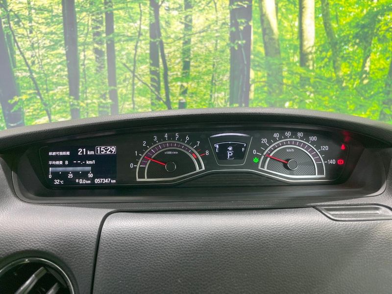 2020 Honda N-BOX CUSTOM 6BA-JF3 (UW-6aa0ce2a97771)[28]