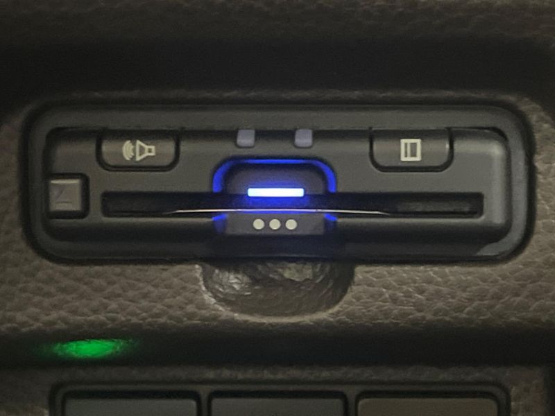 2022 Honda N-BOX 6BA-JF4 (UW-6aa0ce4189393)[22]