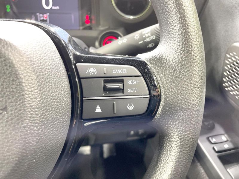 2024 Honda N-BOX CUSTOM 6BA-JF5 (UW-6aa0ce492e32d)[21]