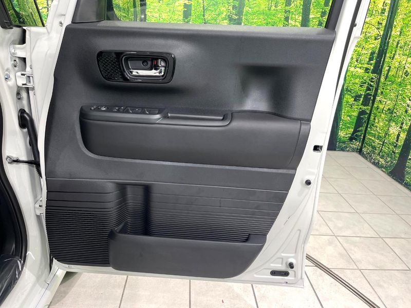 2026 Honda N-BOX CUSTOM 6BA-JF5 (UW-6aa0ce5327af8)[27]