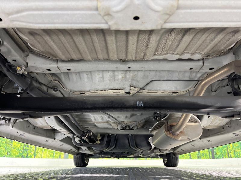 2015 Honda N-WGN Custom DBA-JH1 (UW-6aa0ce5def9ba)[25]