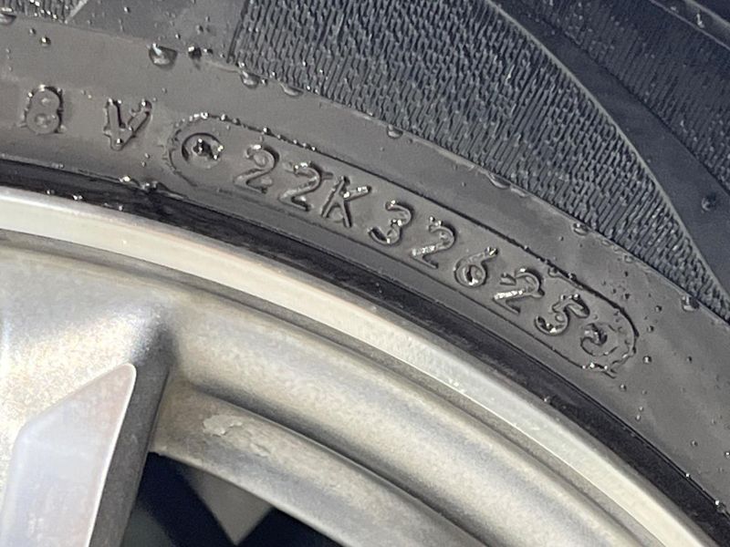 2015 Honda N-WGN Custom DBA-JH1 (UW-6aa0ce5def9ba)[20]