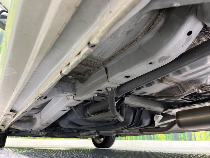 2015 Honda N-WGN Custom DBA-JH1 (UW-6aa0ce5def9ba)[27]