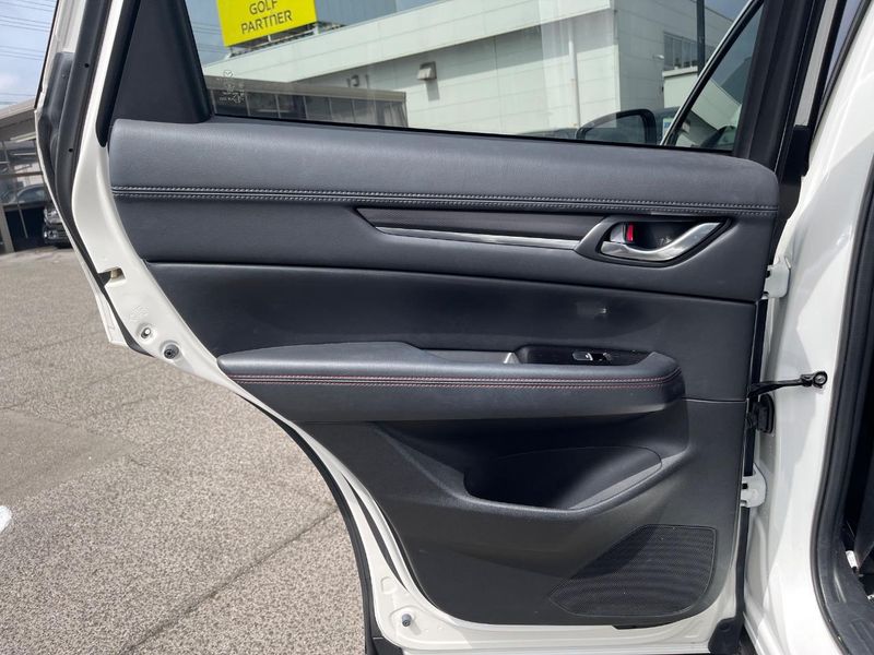 2022 Mazda CX-5 3DA-KF2P (UW-6aa0ce78dd5a2)[17]