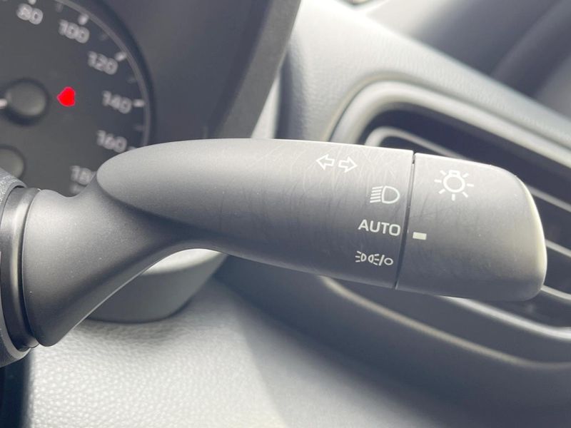 2022 Toyota Yaris 5BA-KSP210 (UW-6aa0ce8d604e6)[13]