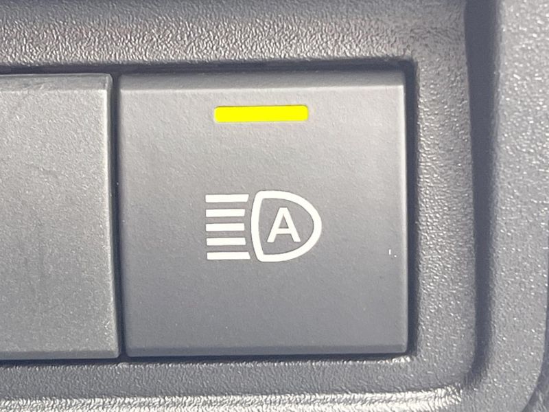 2022 Toyota Yaris 5BA-KSP210 (UW-6aa0ce8d604e6)[23]