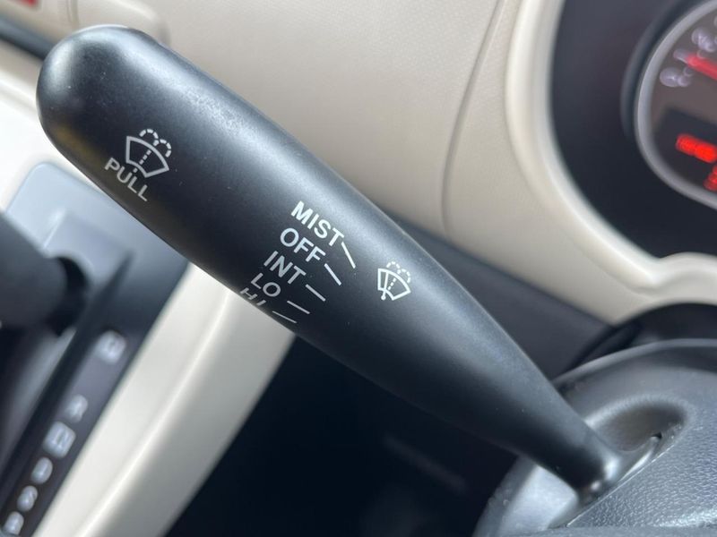 2015 Daihatsu Mira Cocoa DBA-L675S (UW-6aa0ce96025b3)[15]