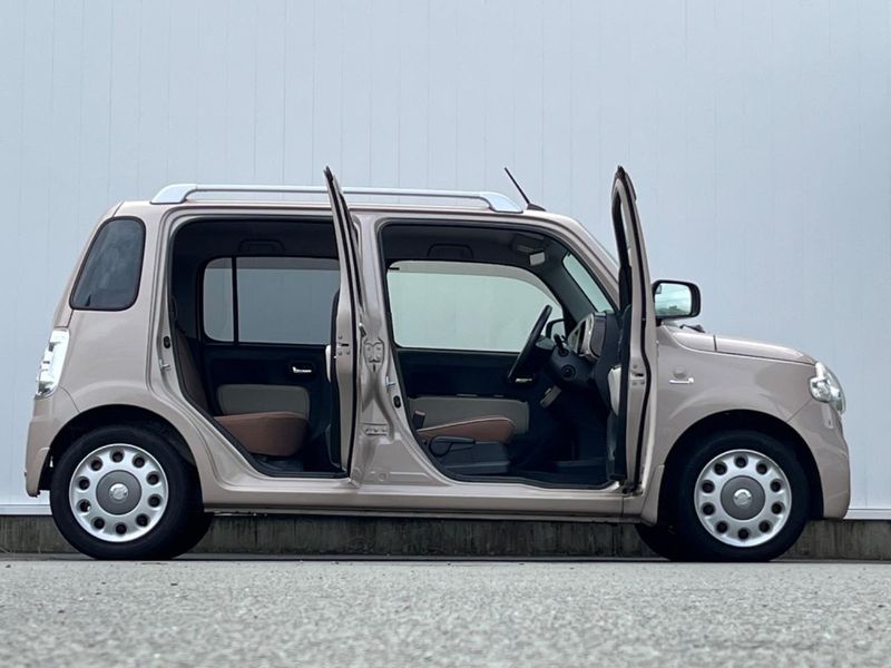 2015 Daihatsu Mira Cocoa DBA-L675S (UW-6aa0ce96025b3)[25]