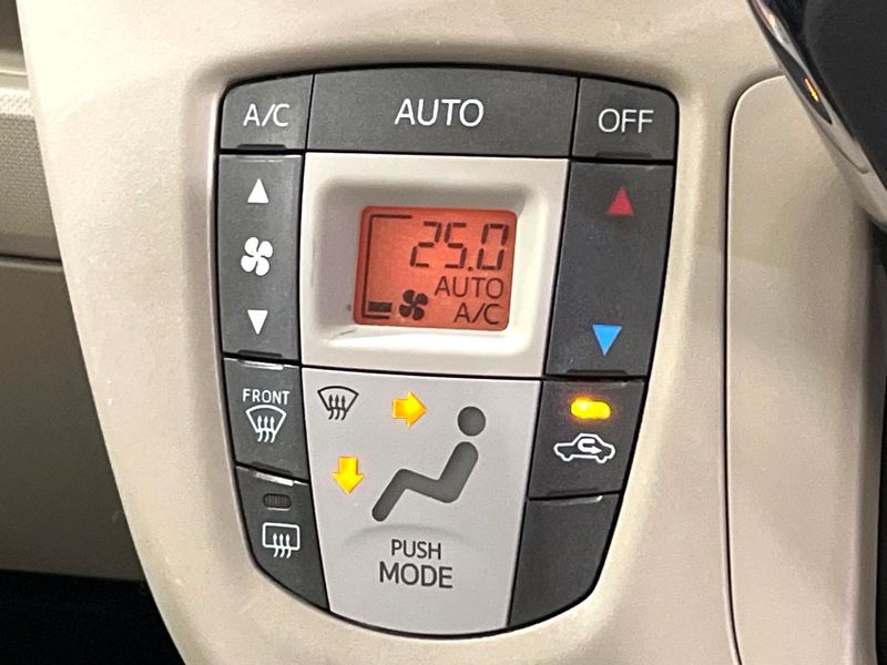 2014 Daihatsu Move DBA-LA100S (UW-6aa0ce989317a)[13]