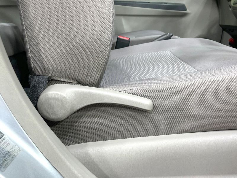 2015 Daihatsu Mira e:S DBA-LA300S (UW-6aa0cea5ee5cc)[19]